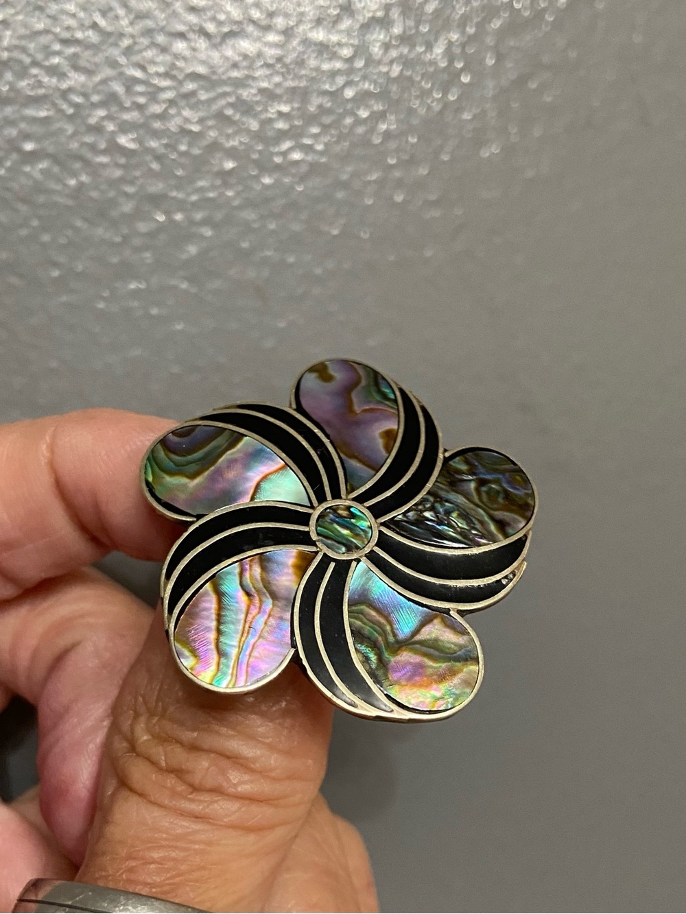 Vintage Mexican Silver Abalone Flower/Pinwheel Iridescent Shell Inlay Brooch Pin - Picture 6 of 11